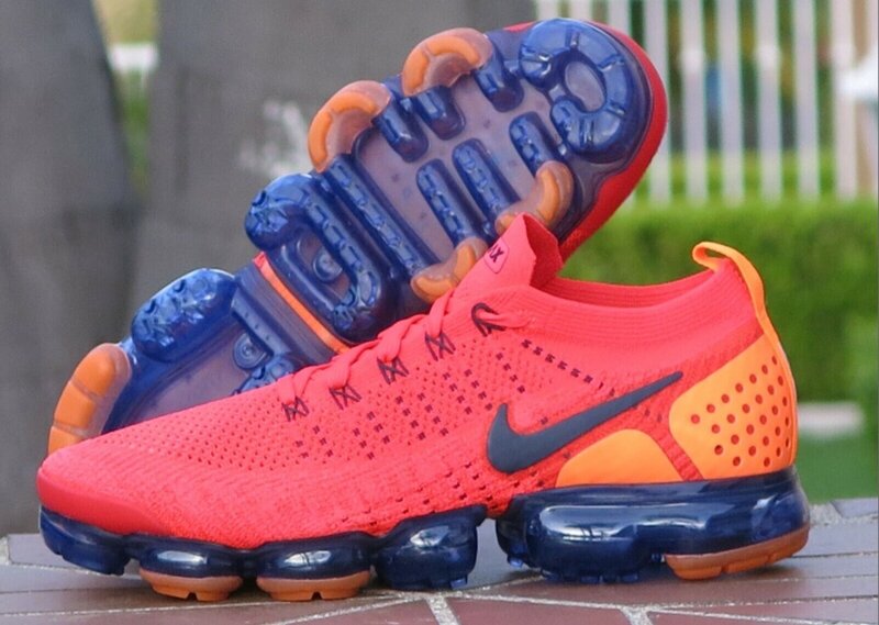 Nike VaporMax Flyknit 2 Red Orbit noi
